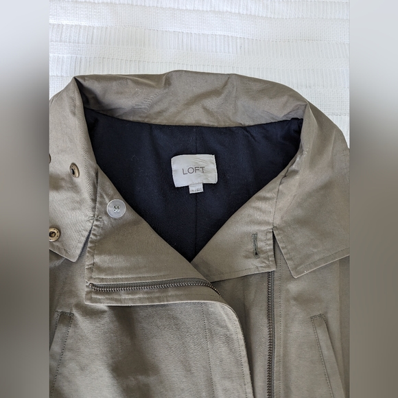 Loft Olive Green trench coat - Picture 3 of 4